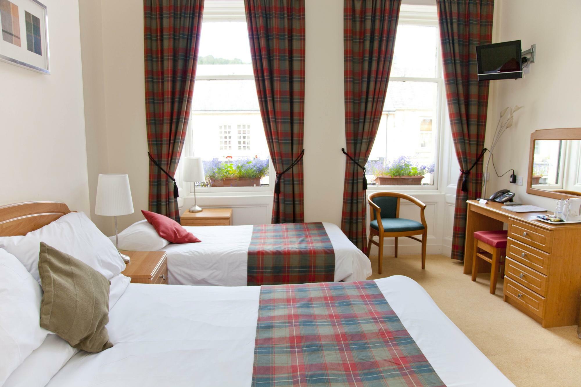 The Waverley Hotel Callander Exterior foto